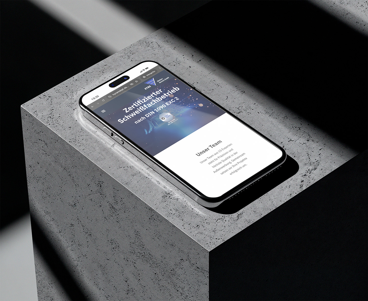 Mockup-Handy-HynaMedien-02.png